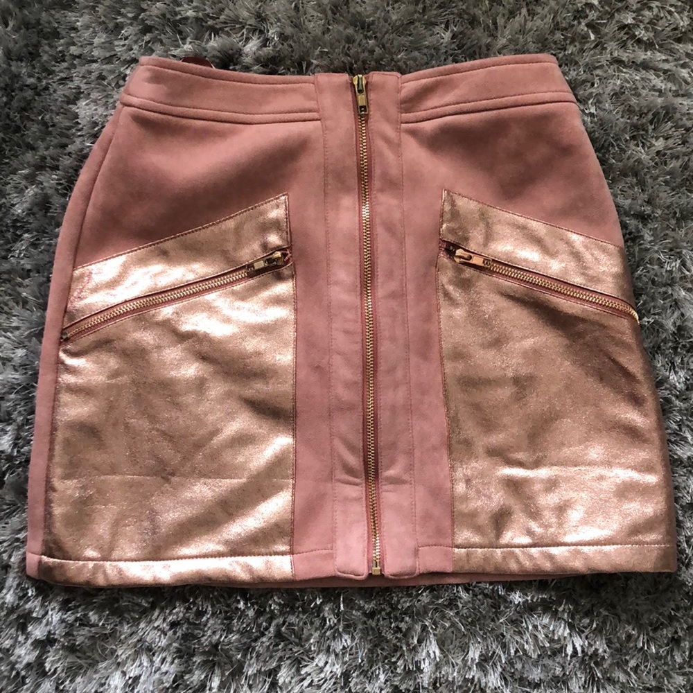 Rose gold and metallic skirt size Medium